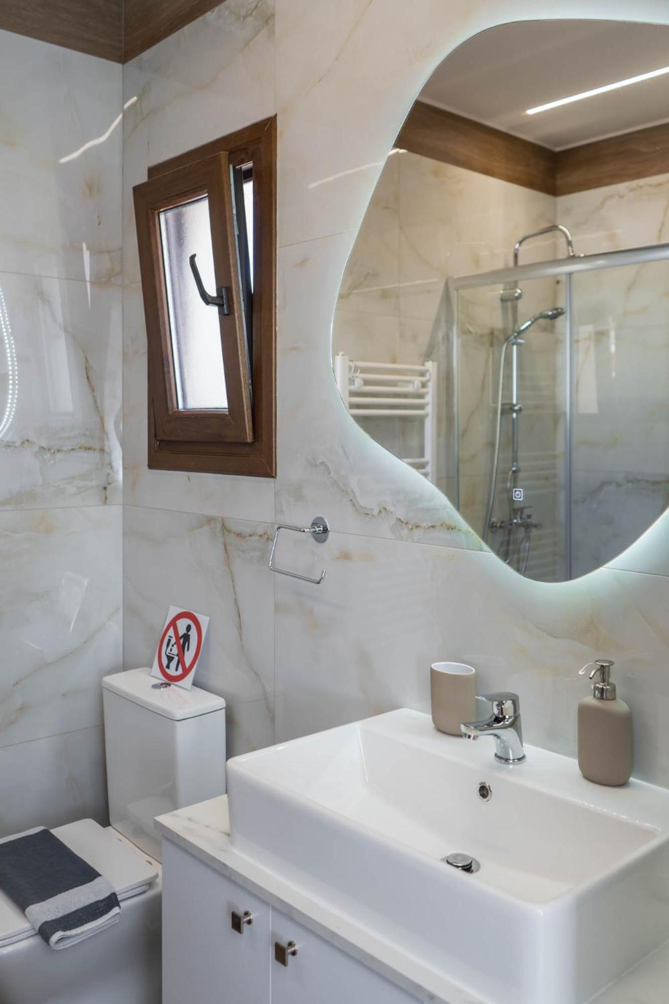 Alba Suite Apartment กาลัมปากา ภายนอก รูปภาพ